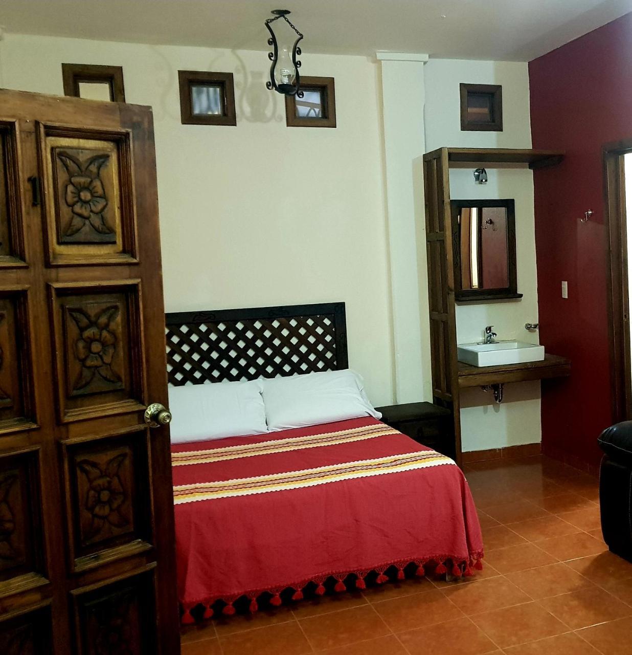 Hotel San Sebastian โกมิตัน เด โดมิงเกซ ภายนอก รูปภาพ